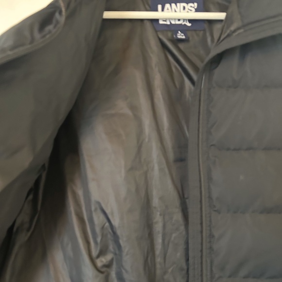 Women’s Land’s End Black Down Jacket. Size Large. Like New Condition - Picture 9 of 12
